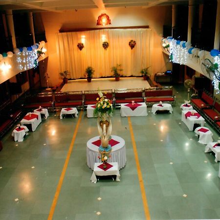 ساتارا Hotel Lake View المظهر الخارجي الصورة