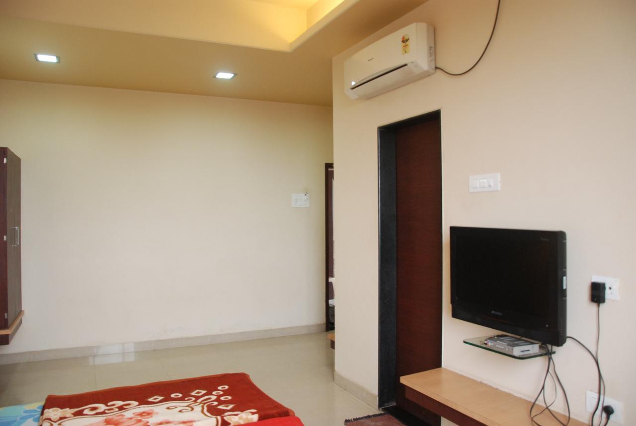 ساتارا Hotel Lake View المظهر الخارجي الصورة